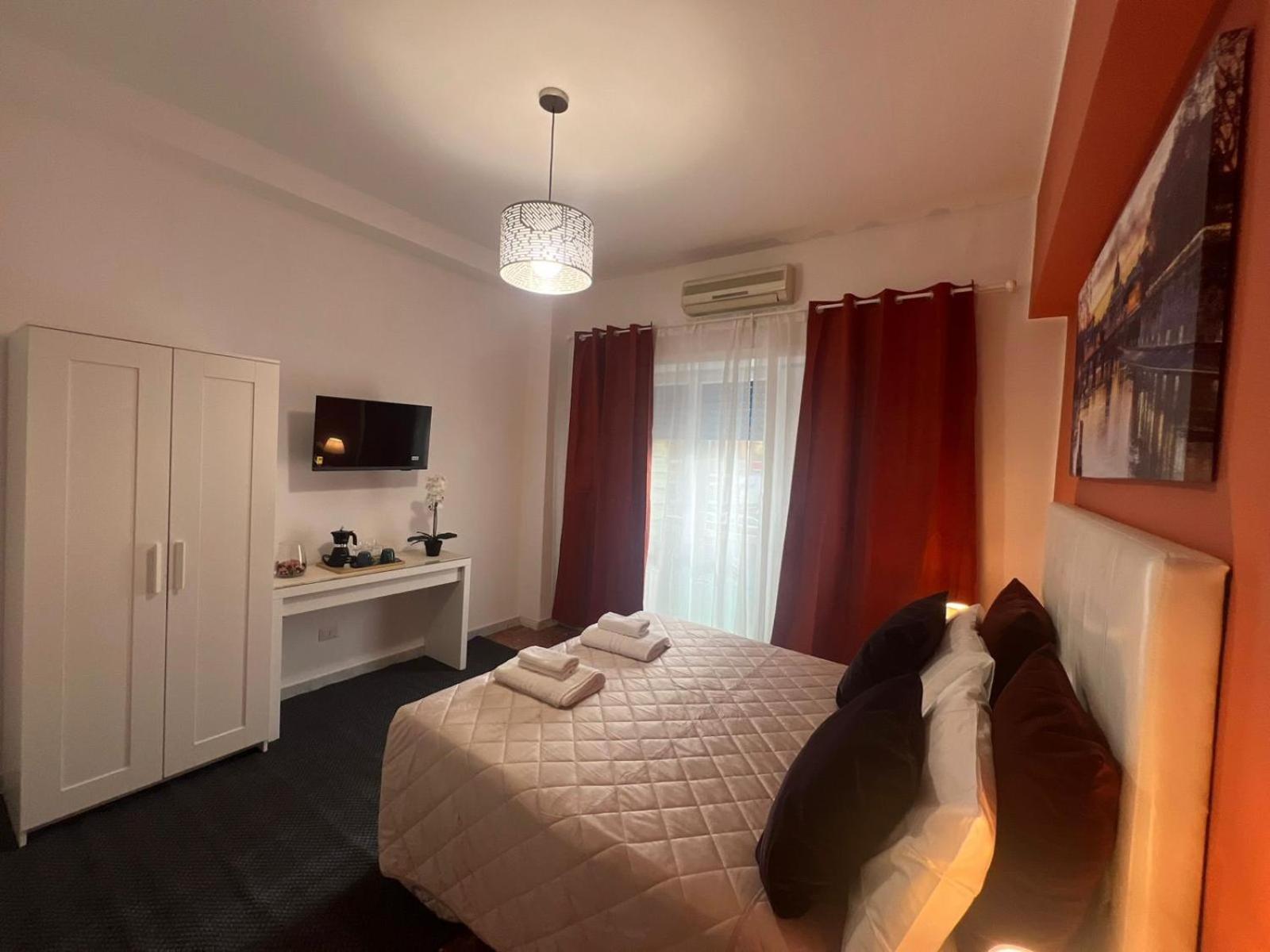Отель Appia Avenue 639 Рим Экстерьер фото